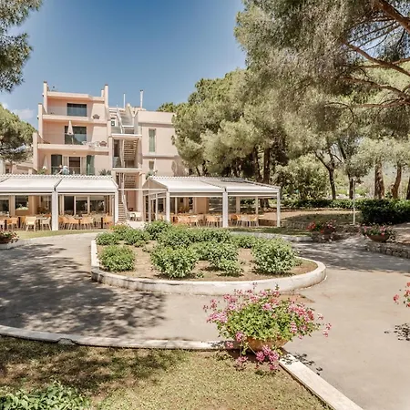 Hotiday Collection - Capo Stella Hotel *